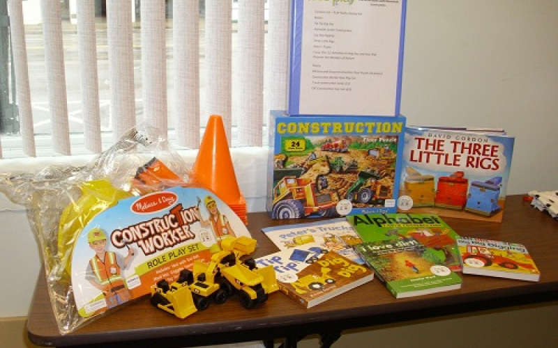Contents of the Play Early Literacy Kit